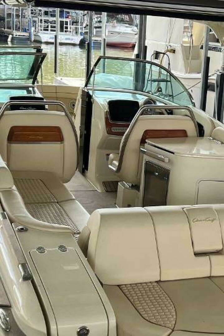2020 Chris-Craft Launch 31 GT - Image 13