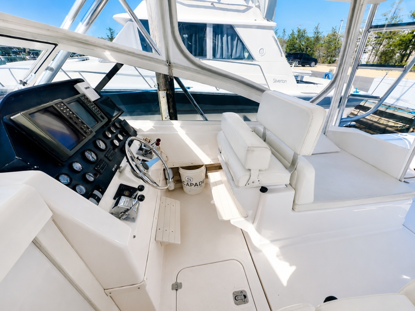 1997 Blackfin 29 Combi - Image 10