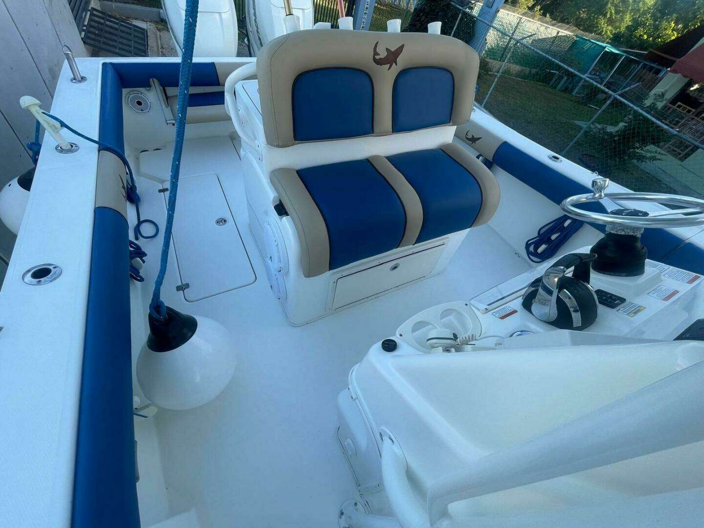 2016 Mako 284 Center Console - Image 14