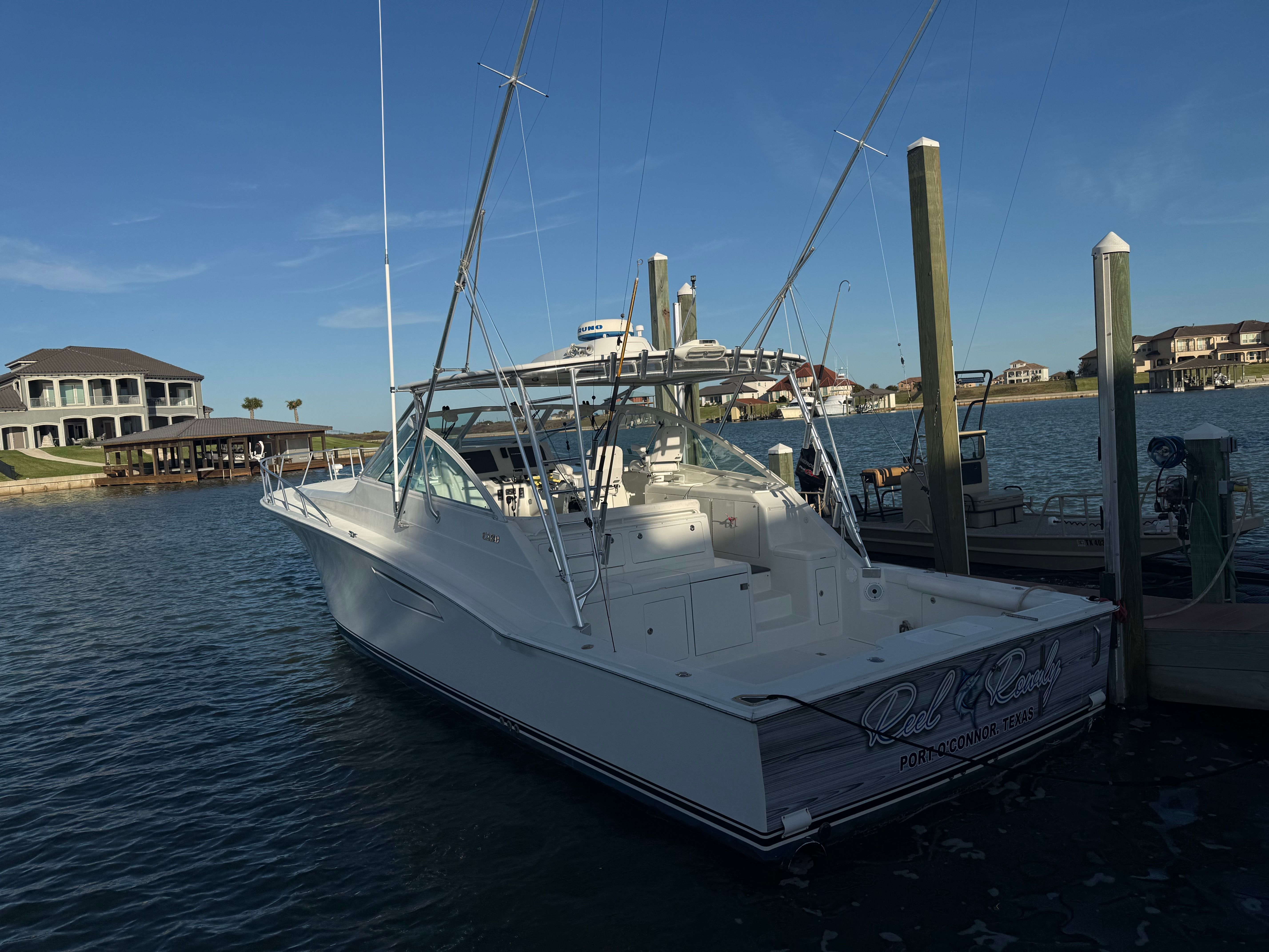2007 Cabo 45 Express - 22