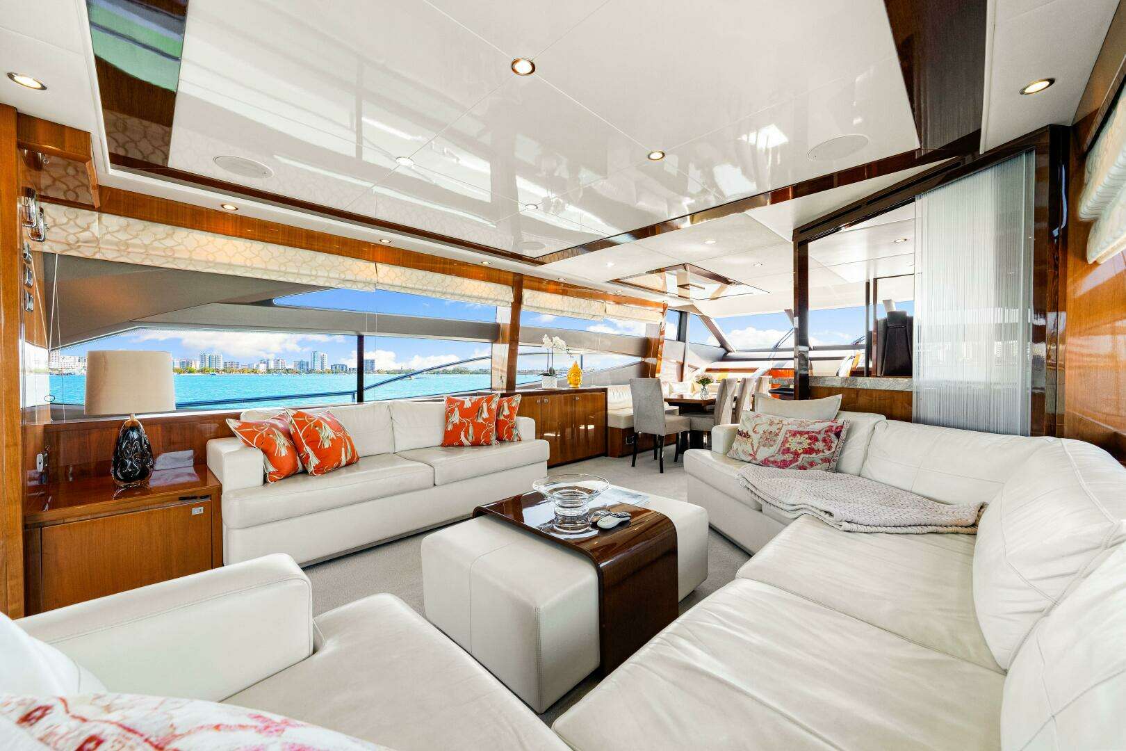 2014 Princess Y72 - Image 117