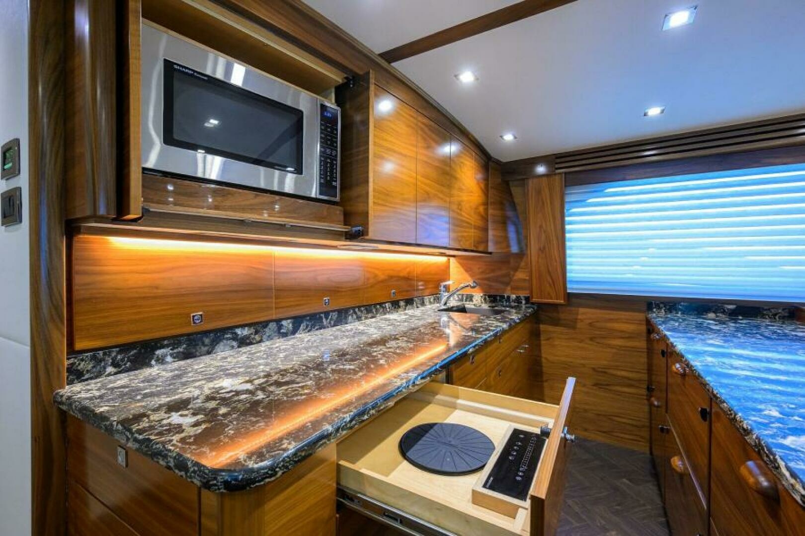 2023 Viking 64 Convertible - Image 12