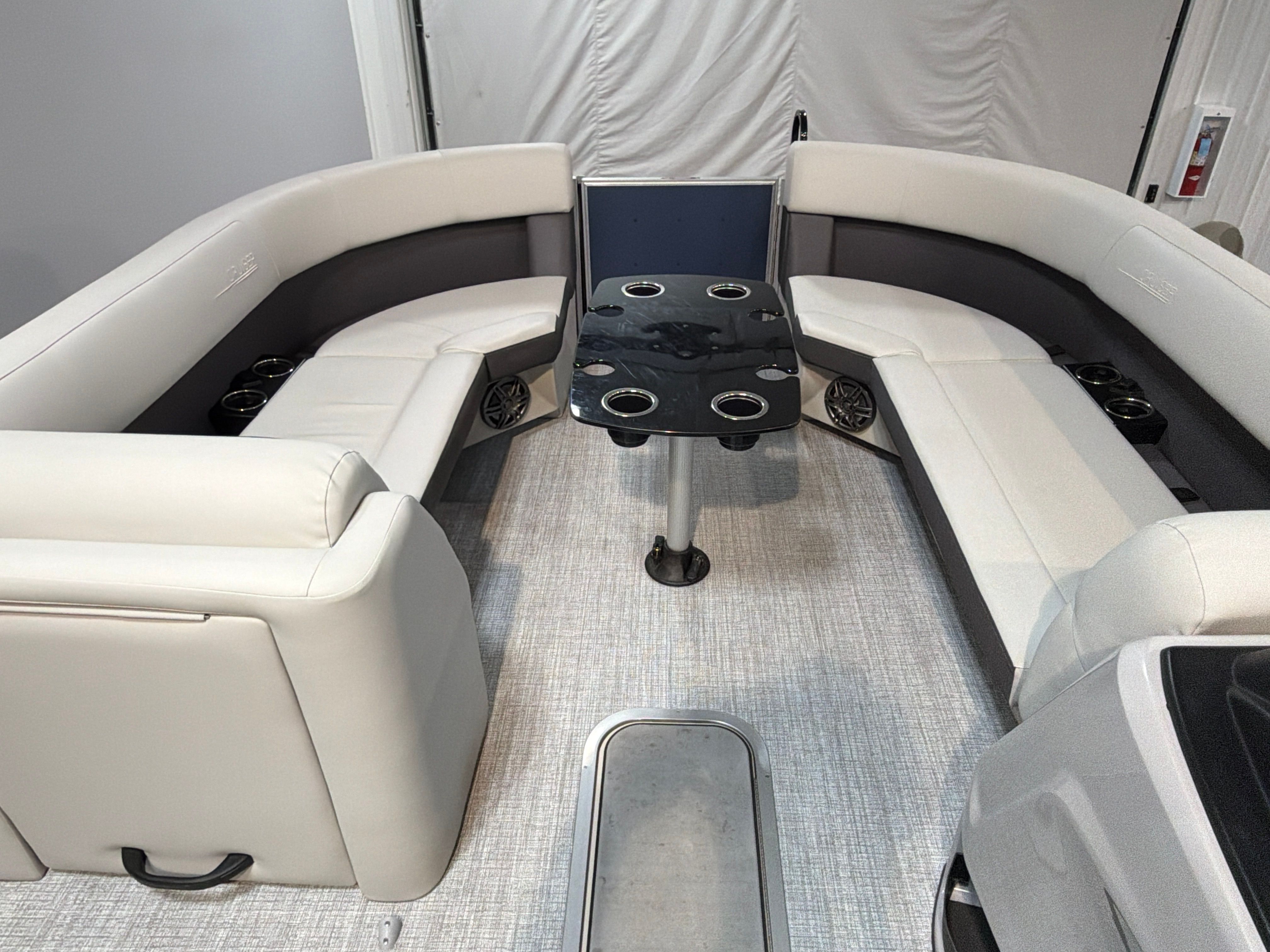 2025 Harris Cruiser 230 - 10