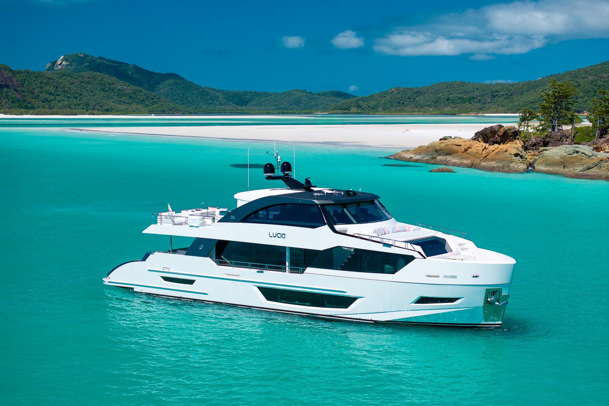 2023 Ocean Alexander 28E