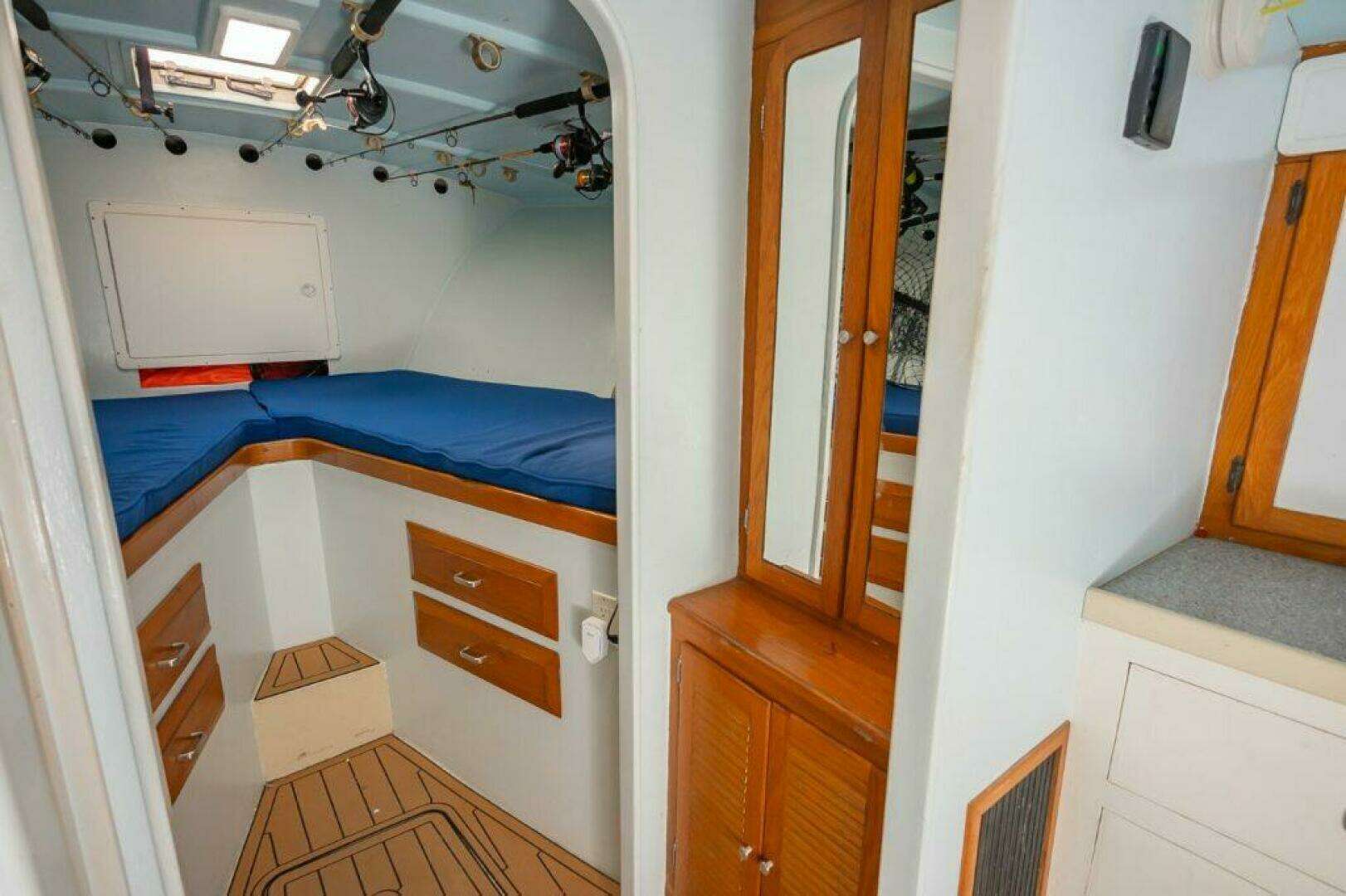 1987 Custom Carolina Island Boatworks 34 Express - Image 21
