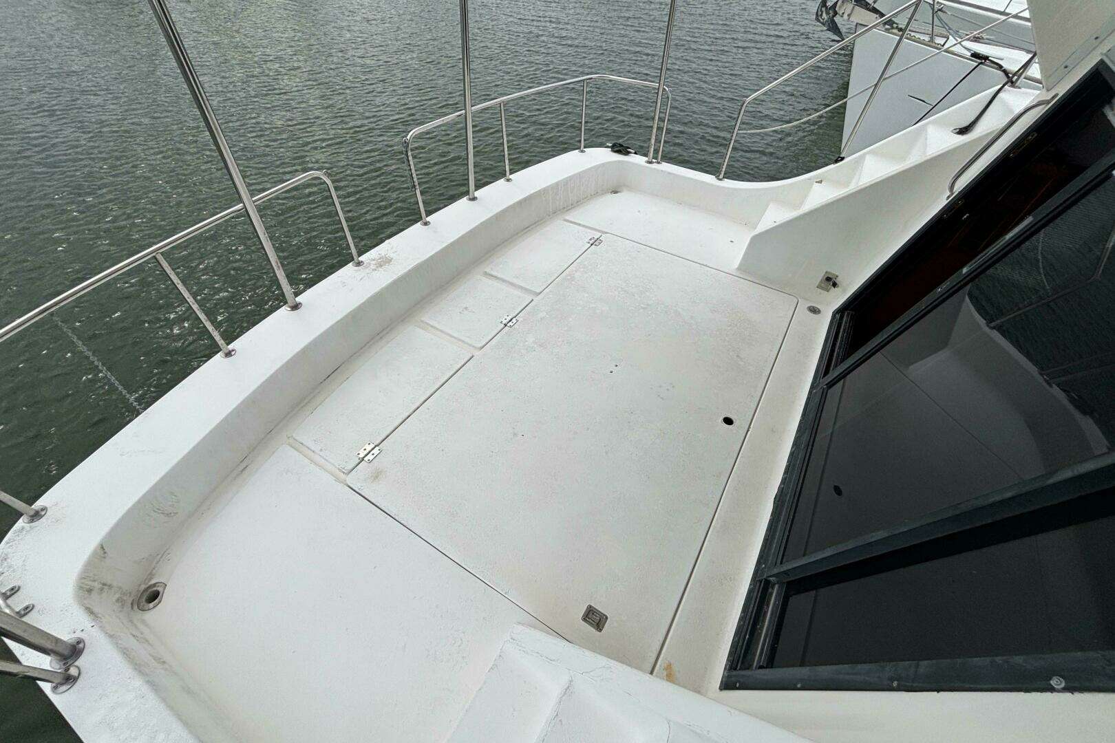 1994 Harbor Master 52 Coastal Cruiser - Image 9