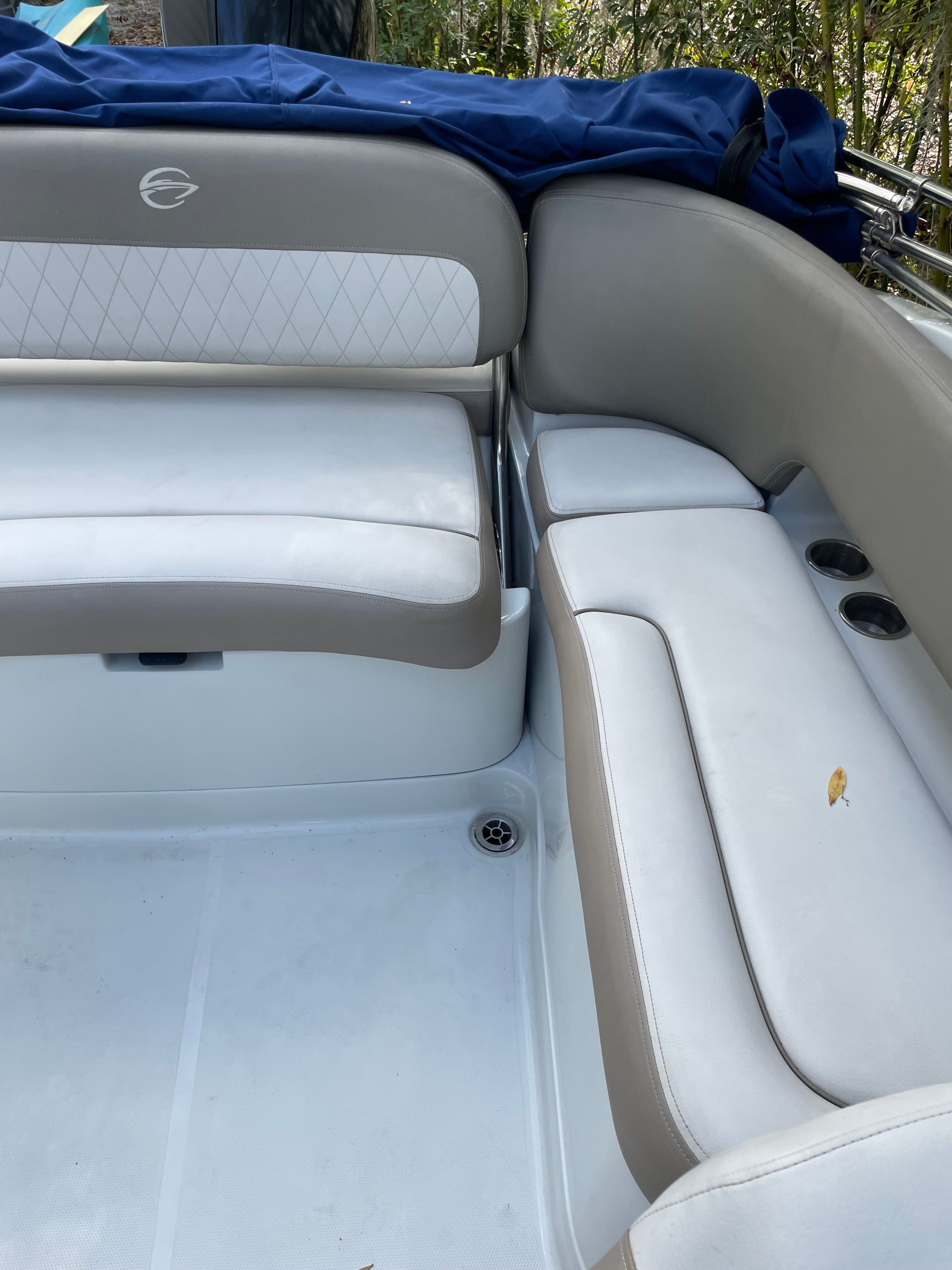 2023 Crownline Eclipse E235 - 5