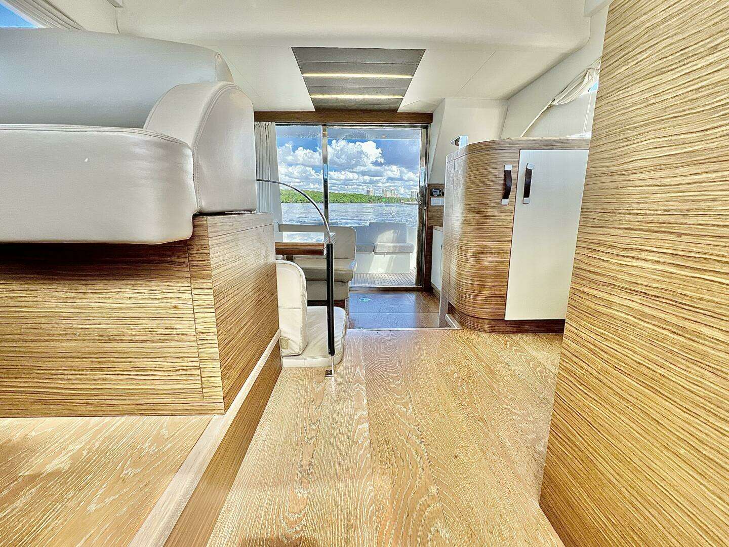 2014 Rodman Muse 44 - Image 11