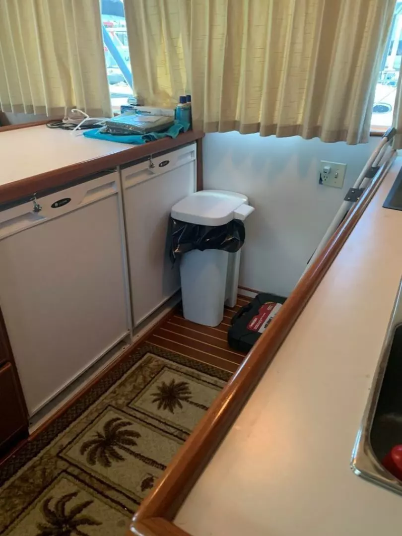 1979 Hatteras Sportfish - Image 17
