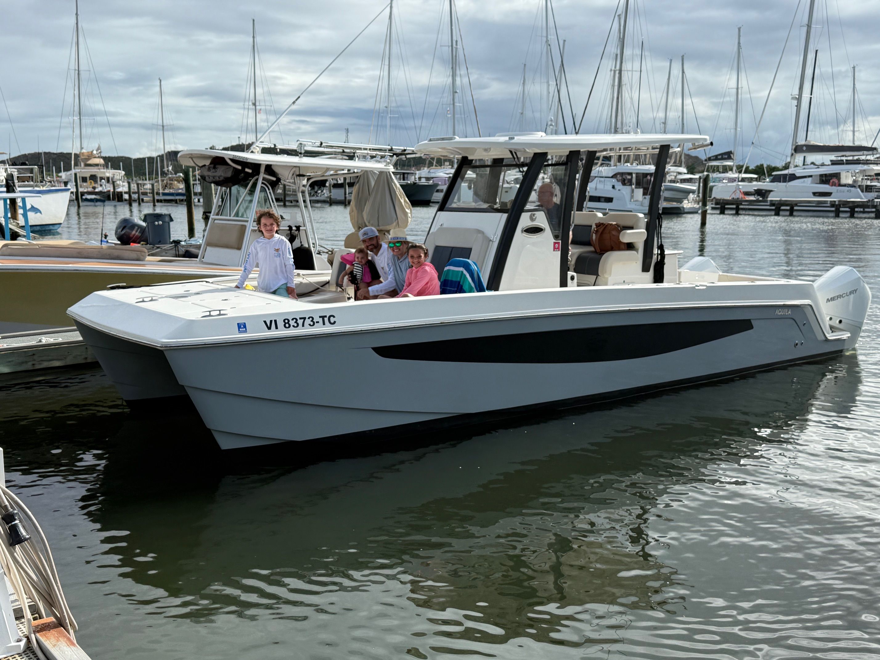 2023 Aquila 28 Molokai
