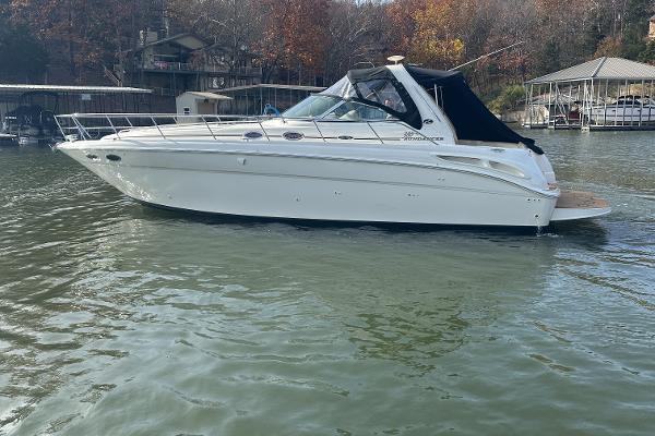 2004 Sea Ray 380 Sundancer