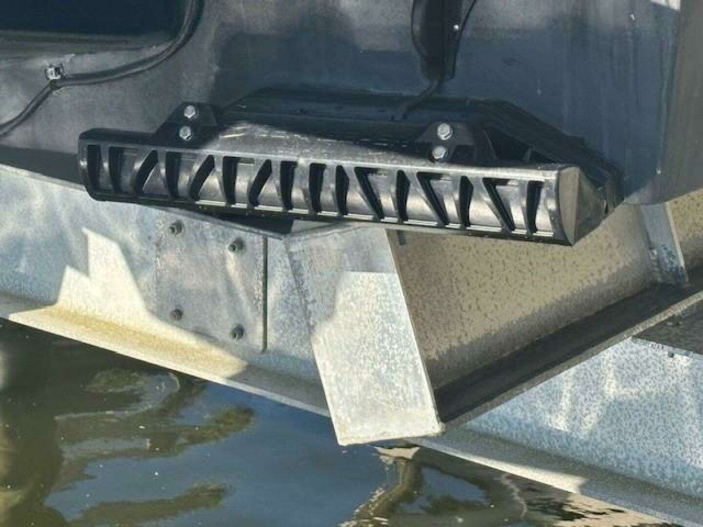 2018 Islander 27 Islander Hardback - Image 50