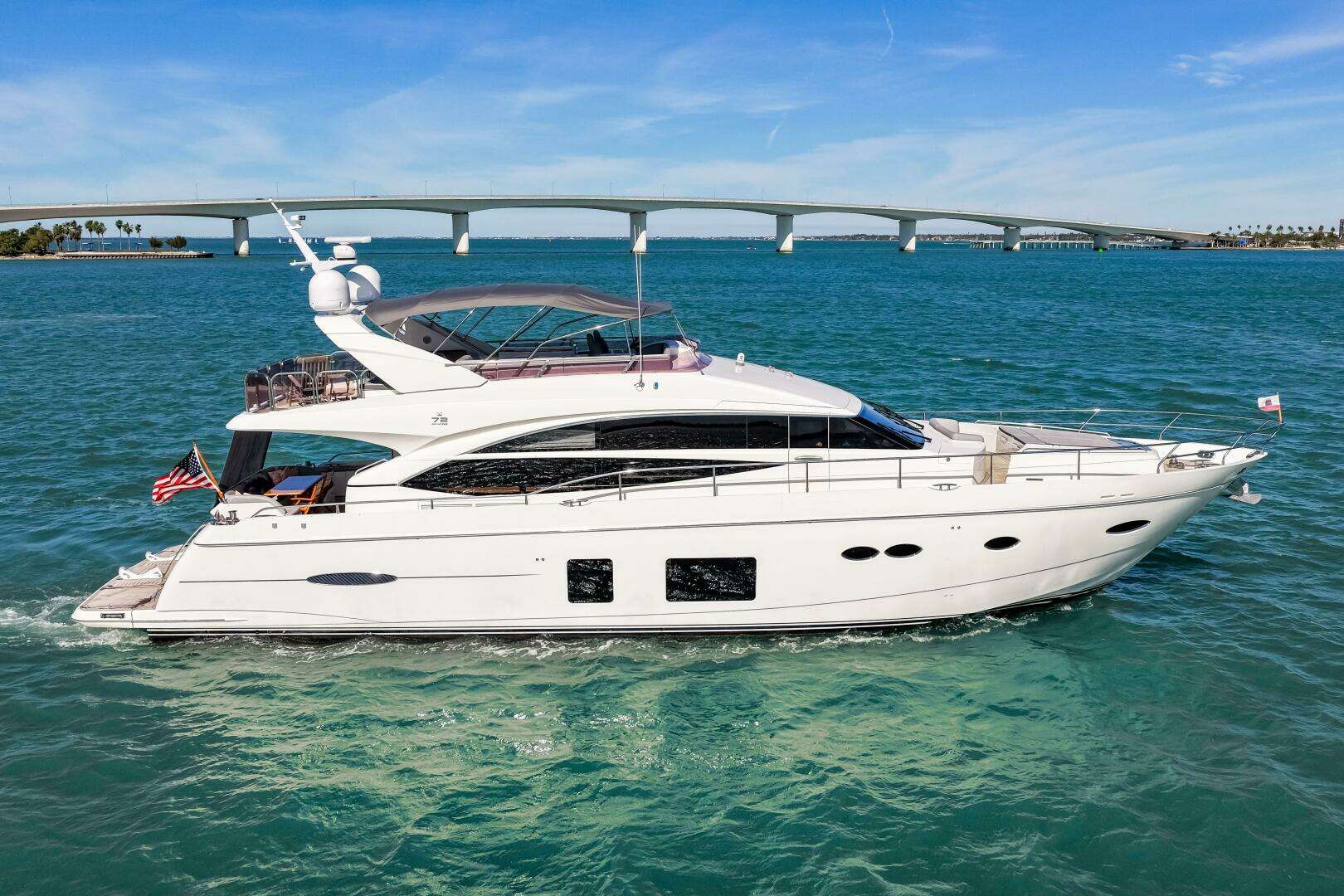 2014 Princess Y72 - Image 8