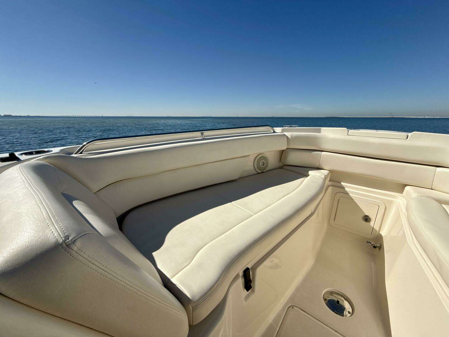 2016 Grady-White 307 Freedom - Image 4