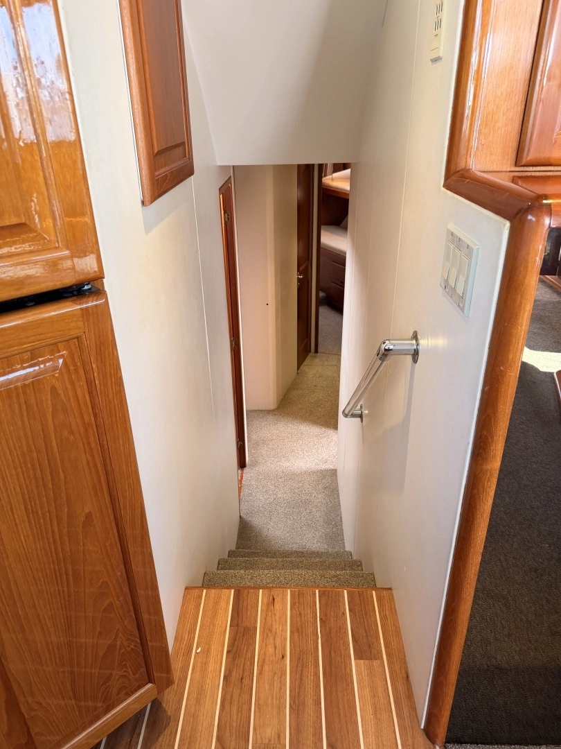 1994 Viking 50 Convertible - Image 12