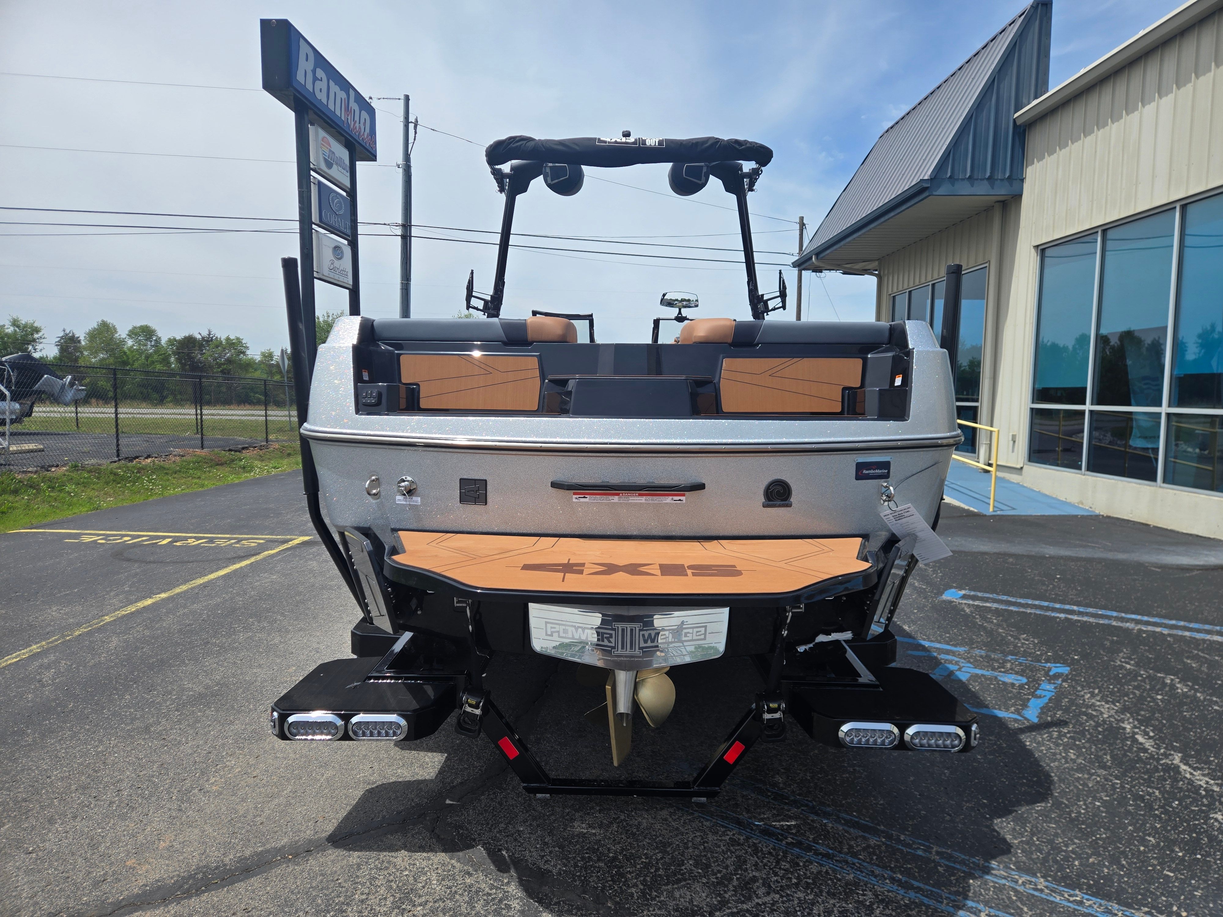 2026 AXIS T250 - Image 7