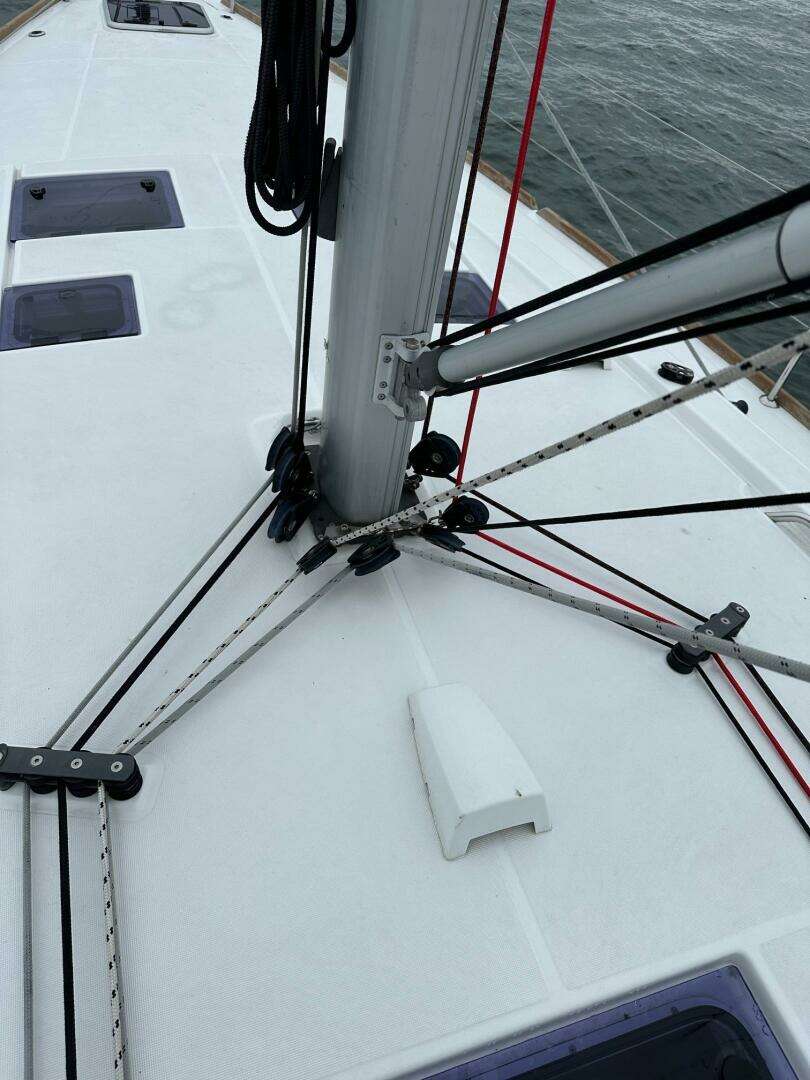 2017 Beneteau Oceanis 45 - Image 33