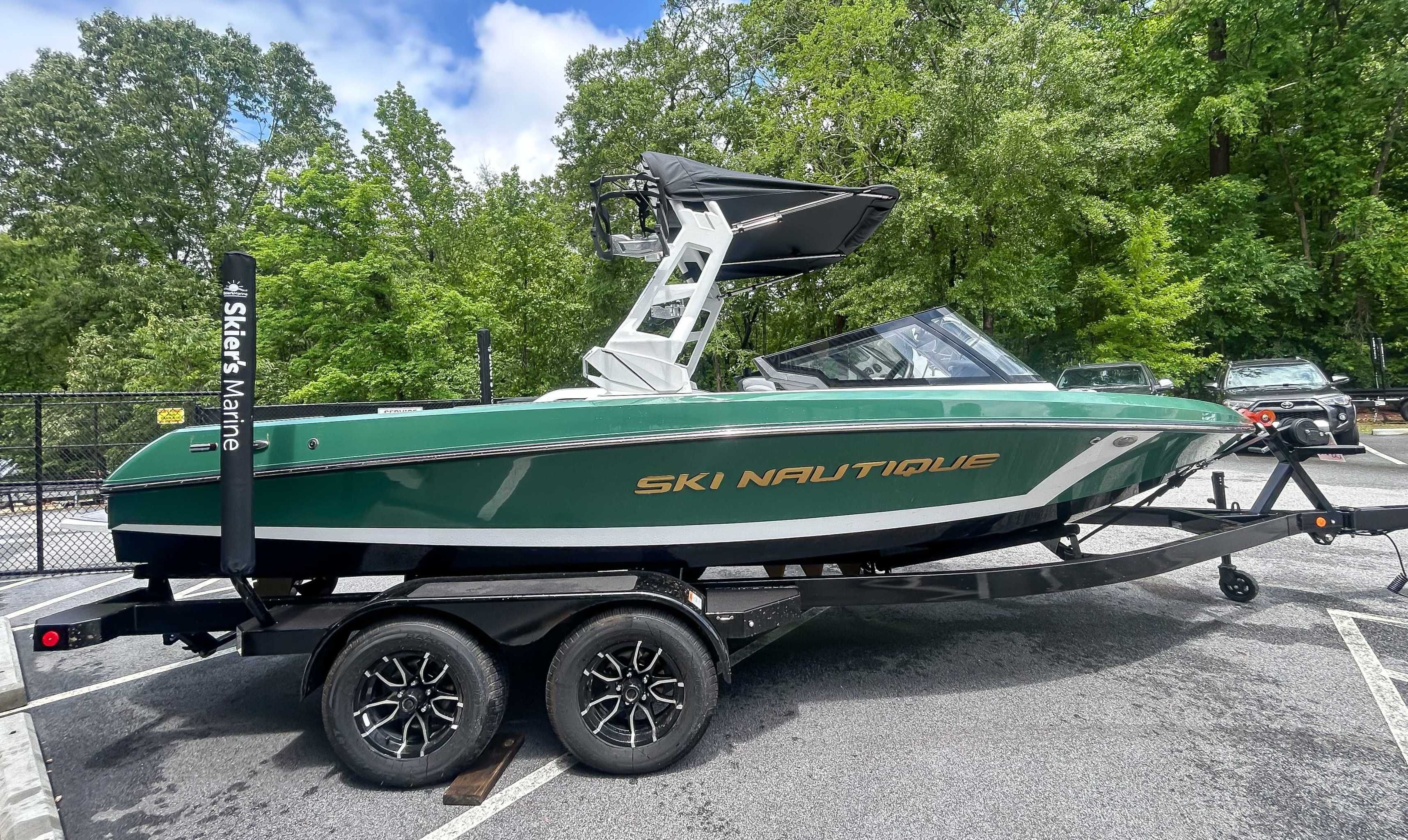 2025 Nautique Ski Nautique 200