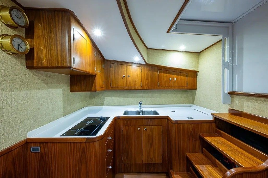 2001 Custom Express Sportfish - 11