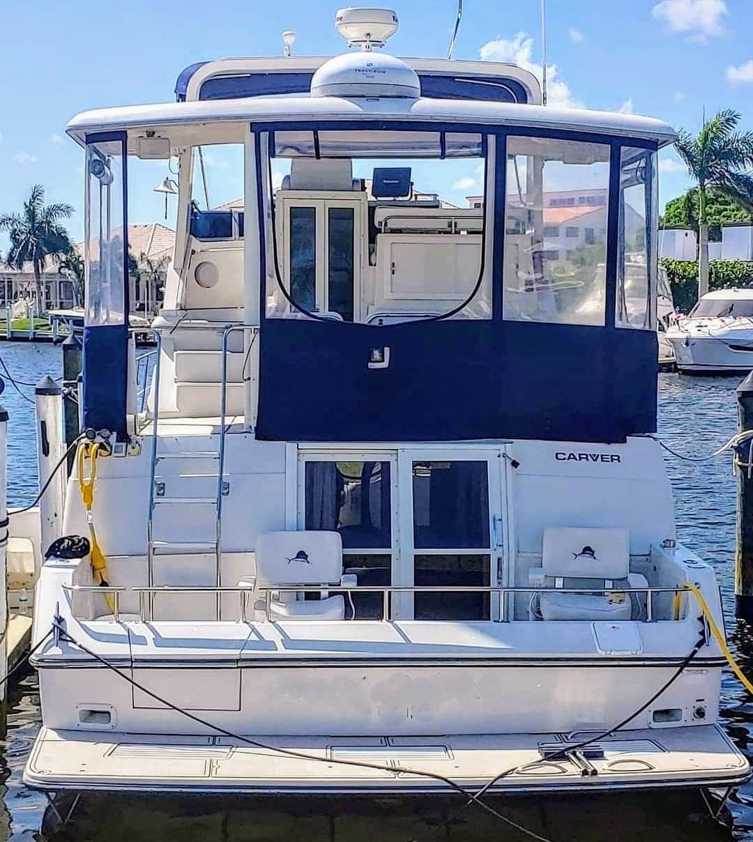 1995 Carver 430 Cockpit Motor Yacht - 6