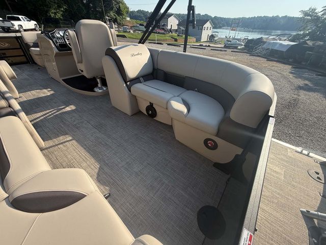 2026 Bentley Pontoons Legacy 223 Navigator - 14