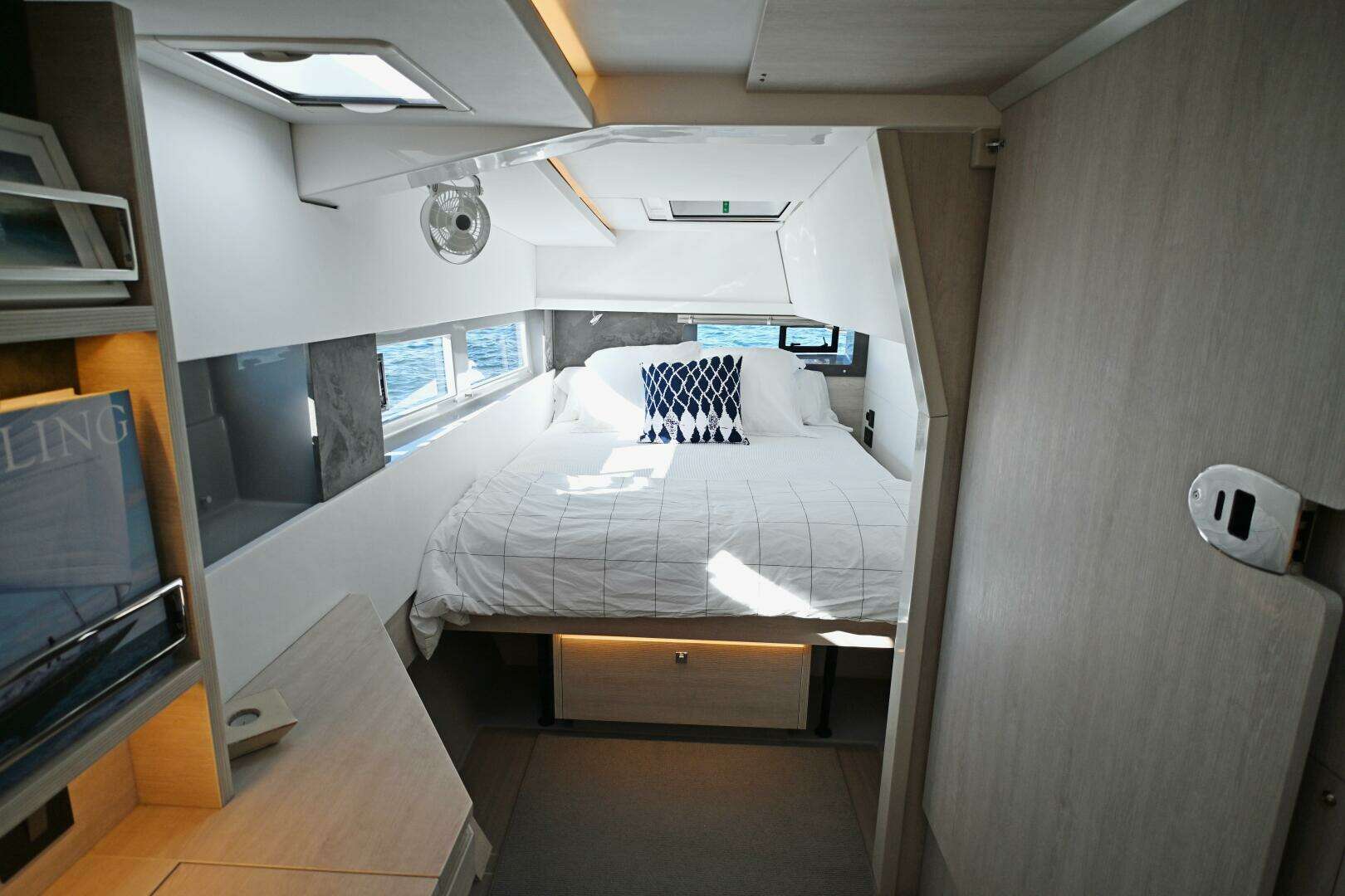 2020 Leopard 45 - Image 26
