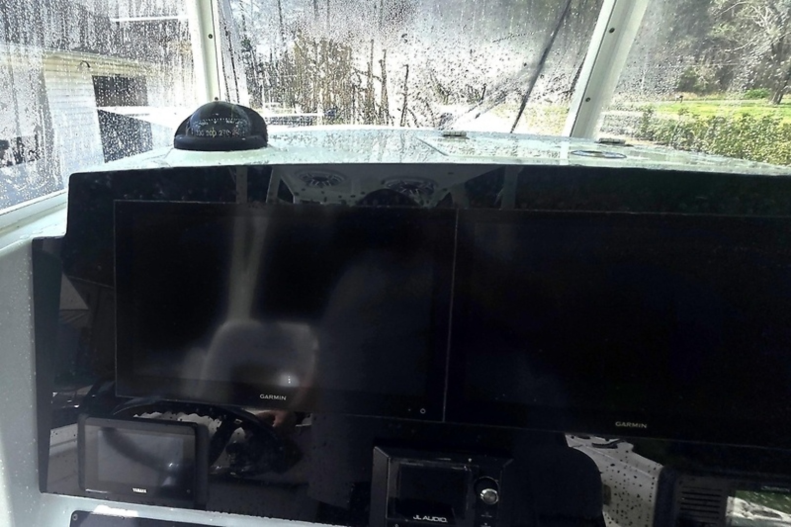 2020 Cobia 320 Center Console - Image 42