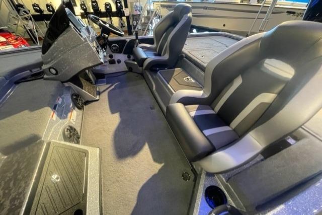 2026 Nitro Z19 XL Pro boat interior with sleek seating and modern dashboard design.