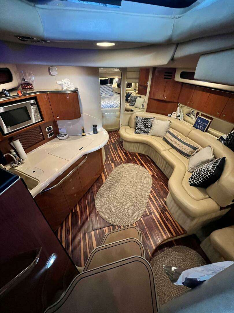 2002 Sea Ray 380 Sundancer - Image 19
