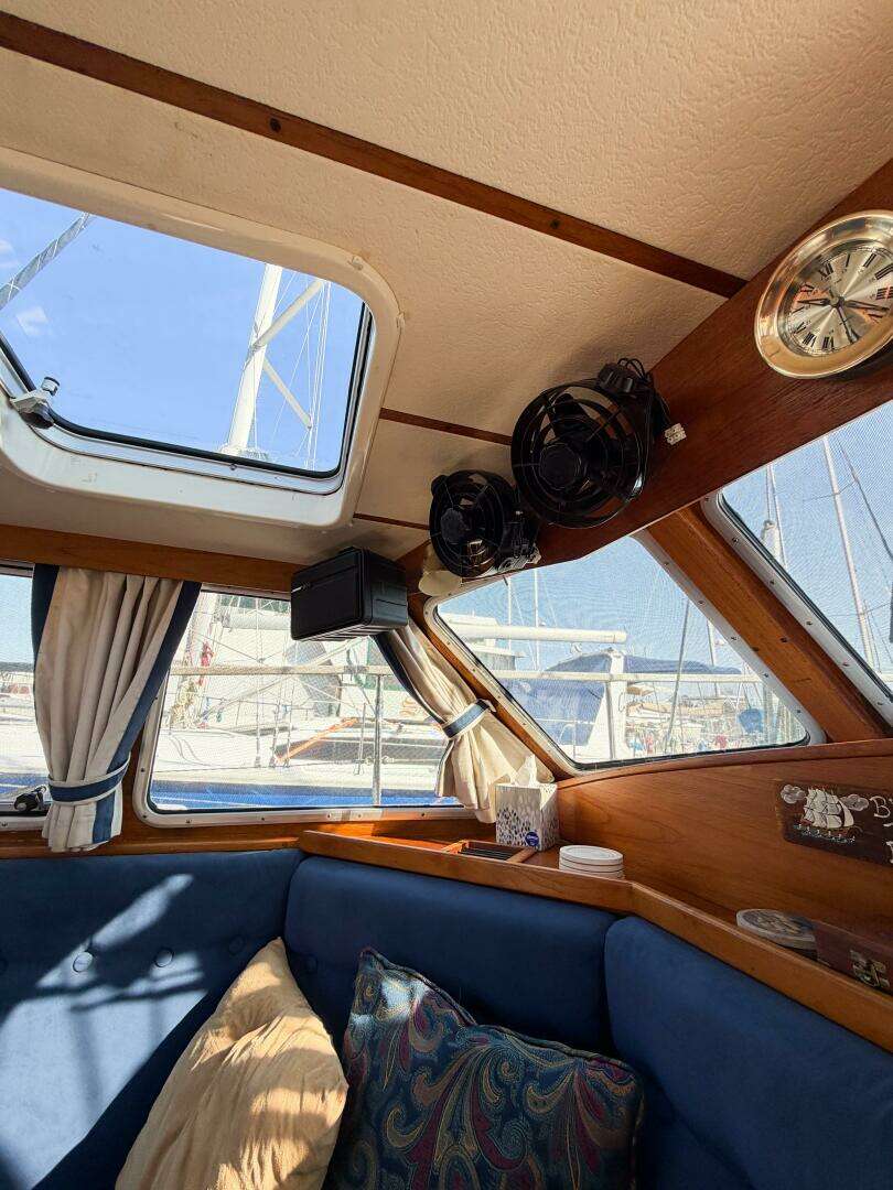 1986 Nauticat 40 Cutter Ketch Pilothouse - Image 37