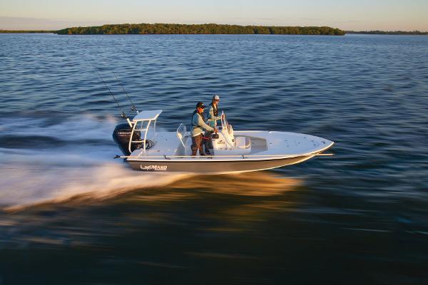 Manufacturer Provided Image: Manufacturer Provided Image: Mako 18 LTS