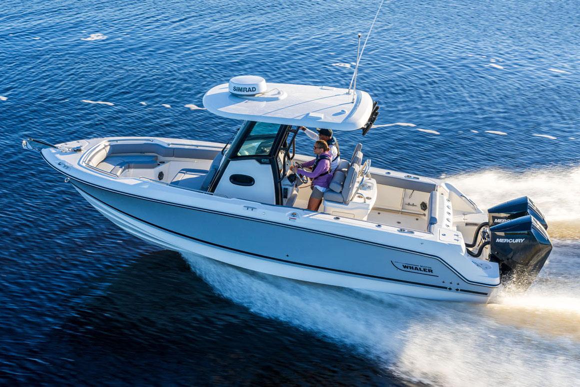 2026 Boston Whaler 250 Outrage
