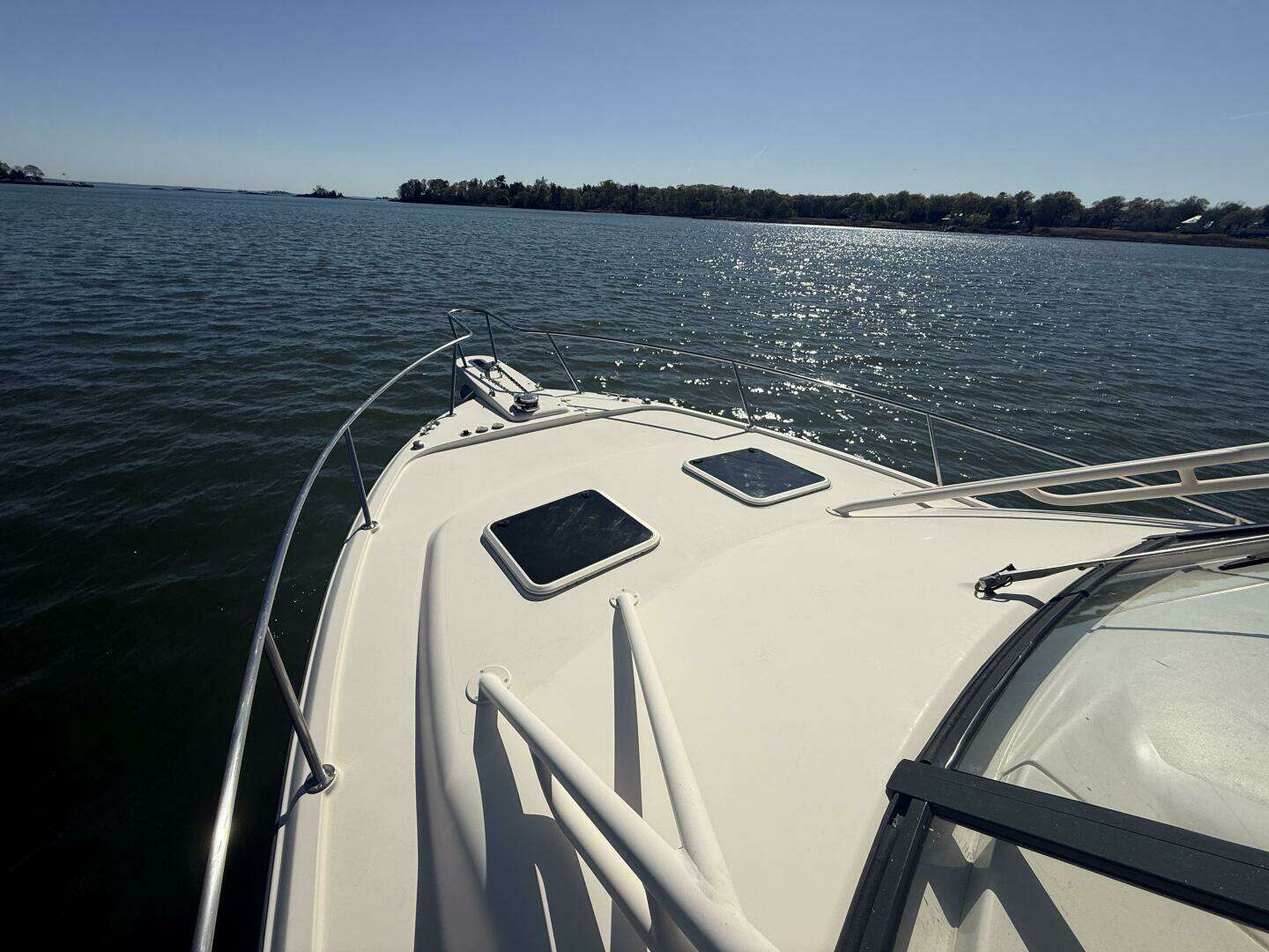 2016 Grady-White 330 Express - Image 11