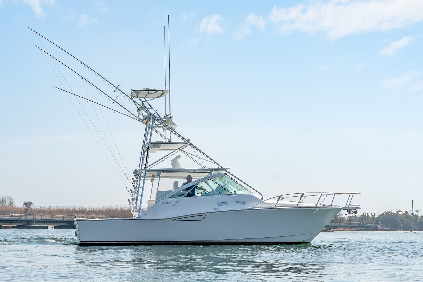 2005 Cabo 35 Express - Image 5