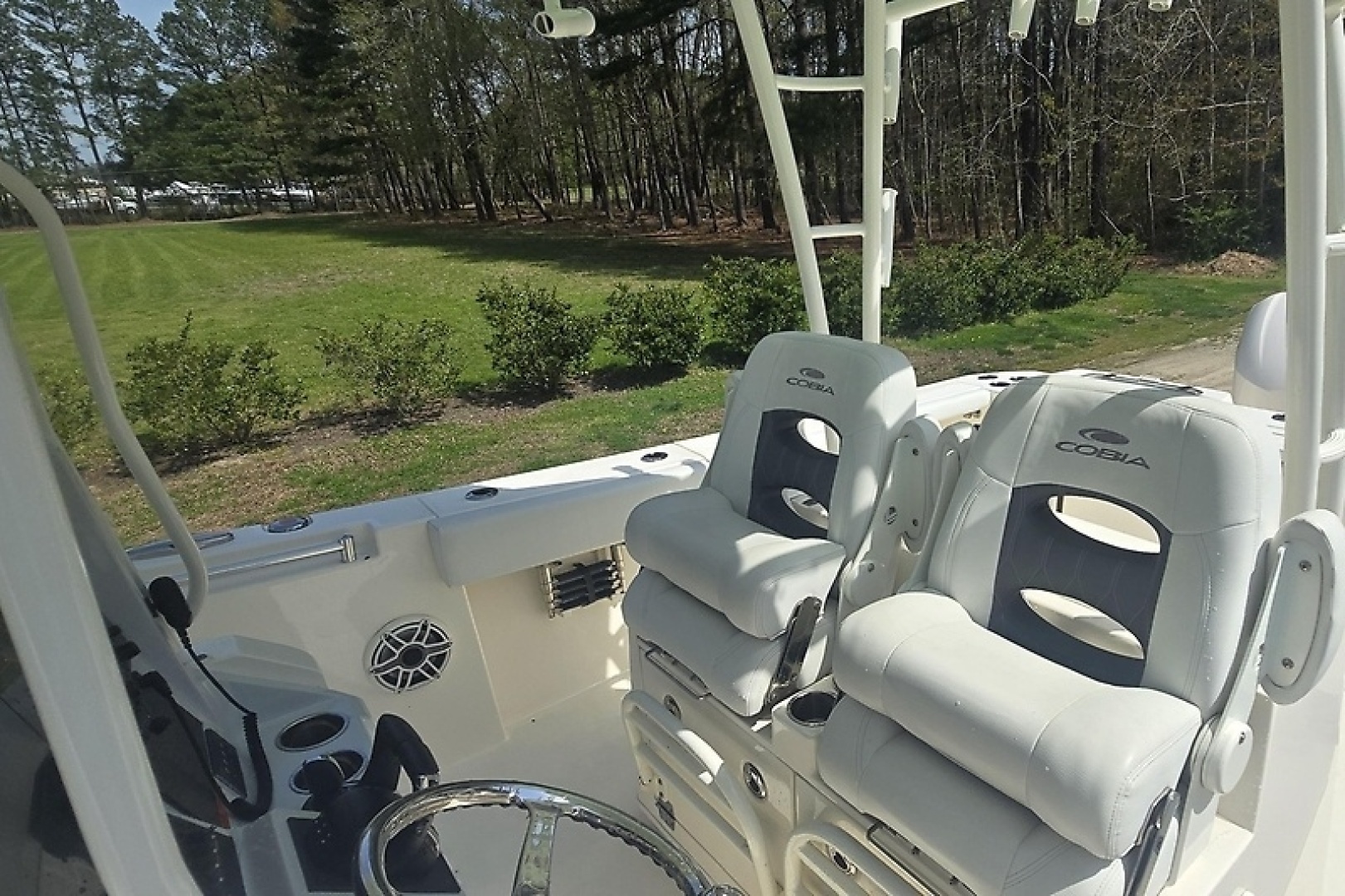 2020 Cobia 320 Center Console - Image 40
