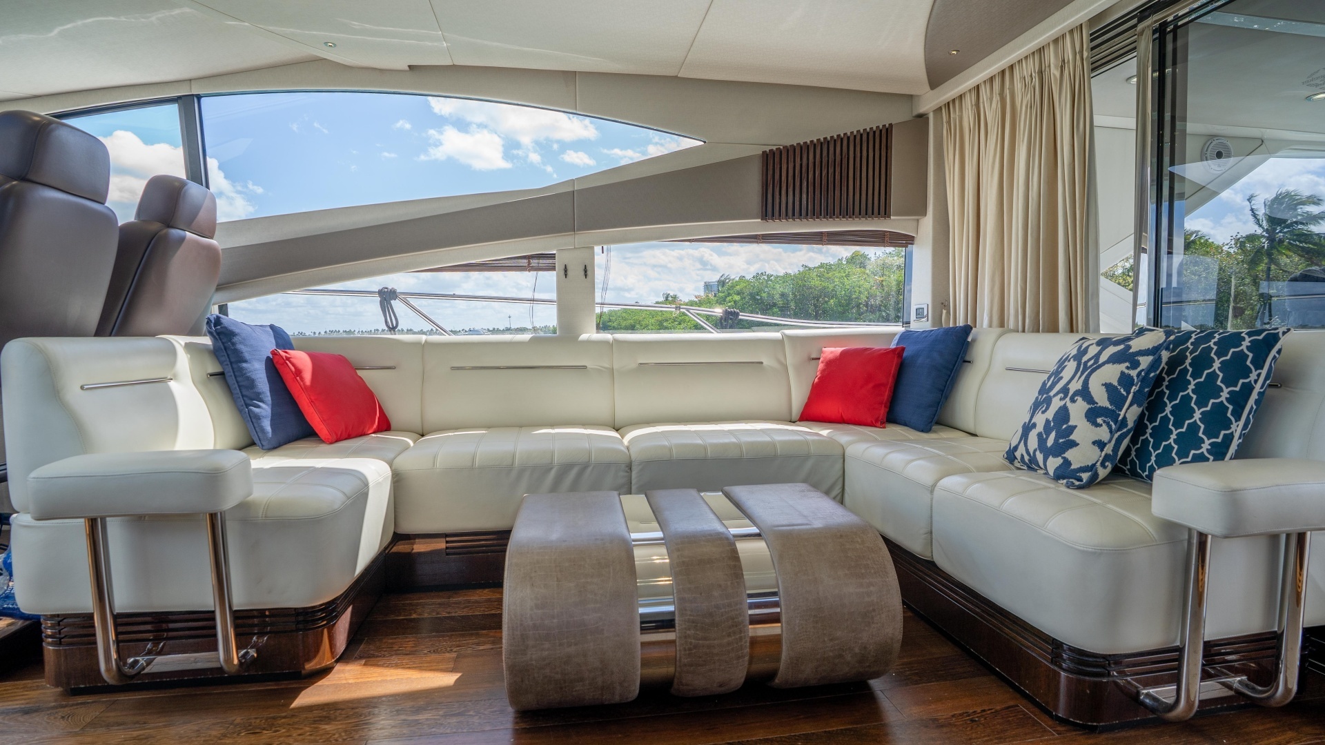 2014 Sunseeker 68' Sport Yacht - Image 24