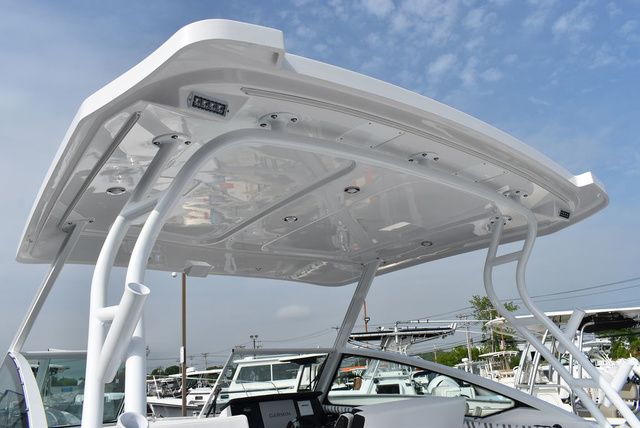 2025 Blackfin 272 DC - 25