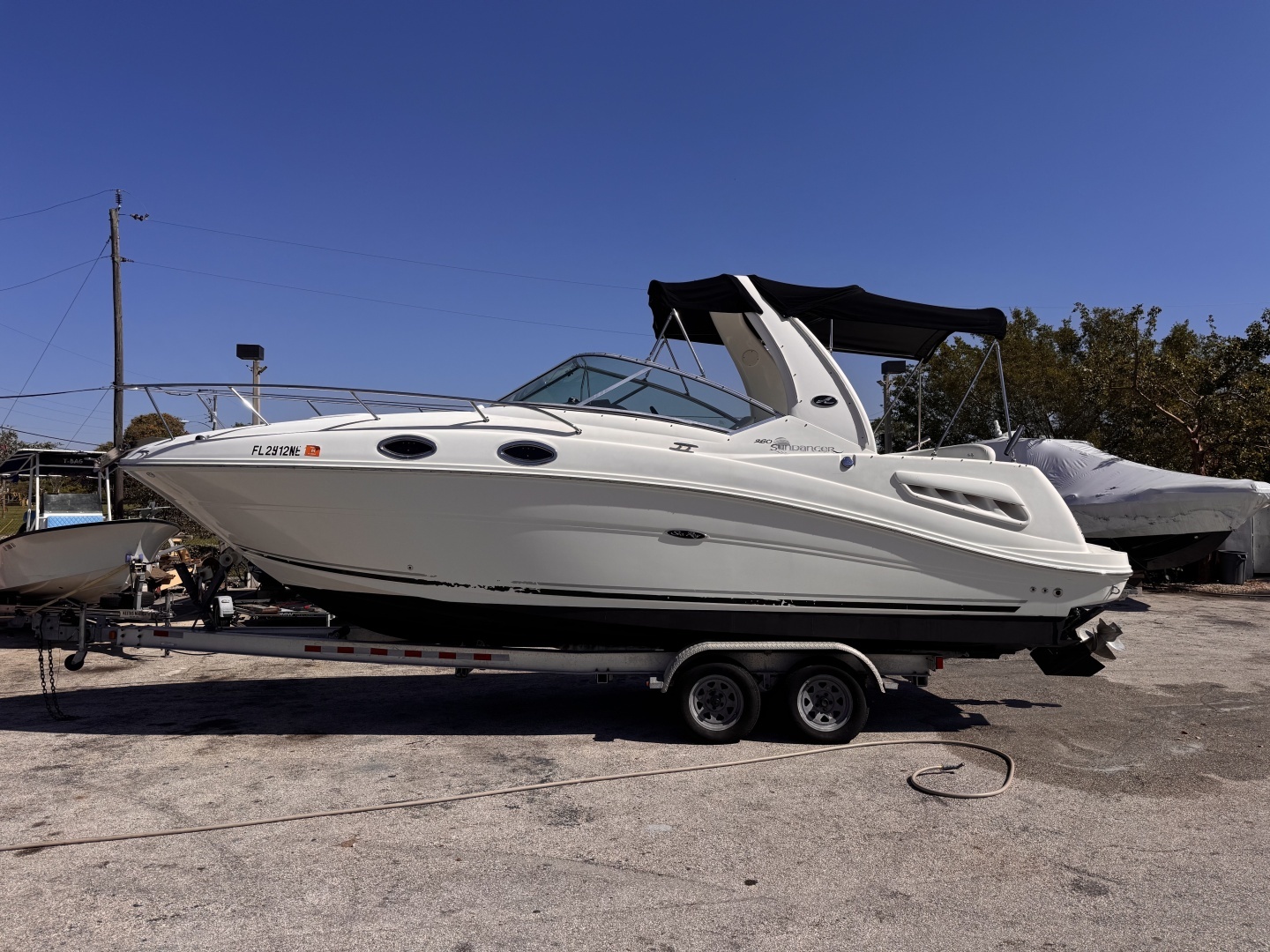 2006 Sea Ray 260 Sundancer - Image 2