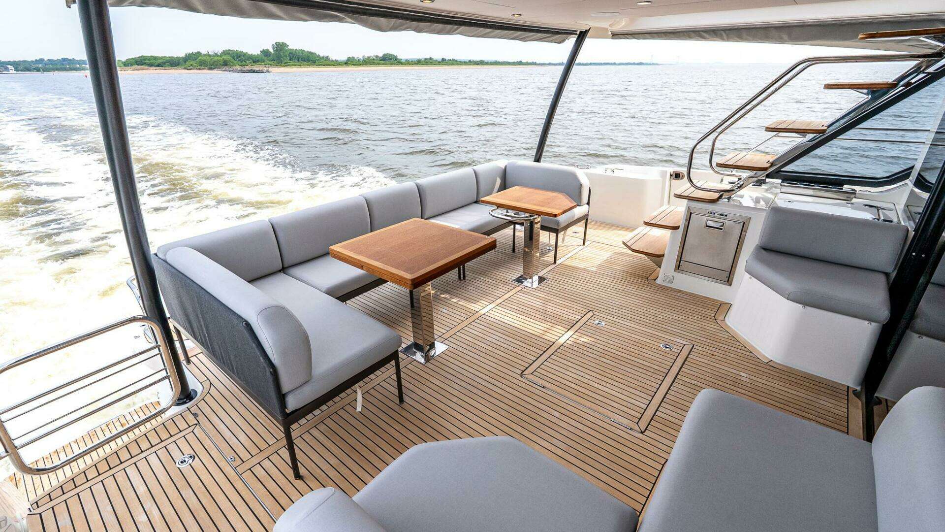 2027 Prestige M48 - Image 7