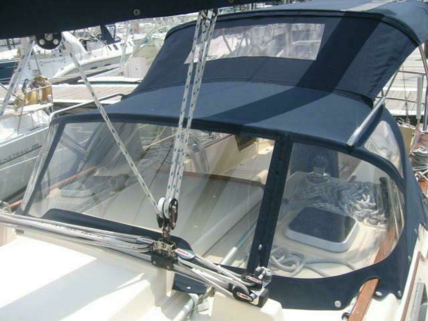 1989 Island Packet 35 - Image 4
