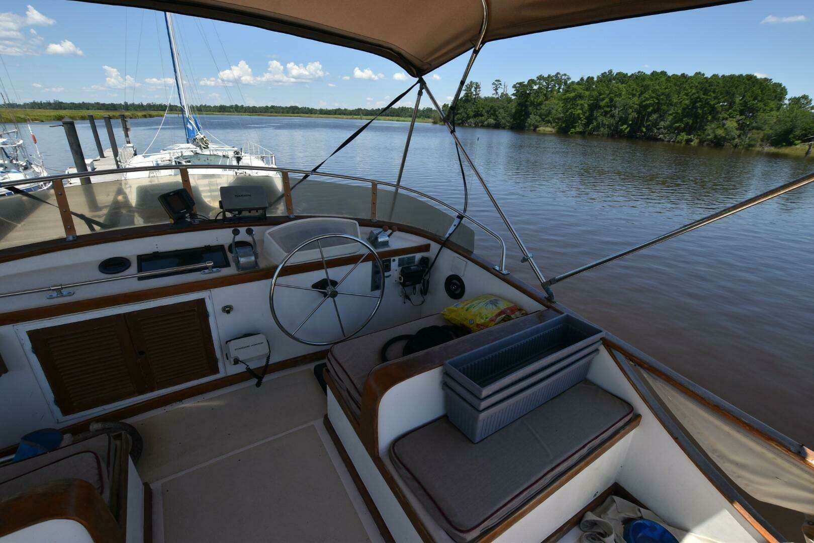 1985 Albin 43 Double Cabin - Image 8
