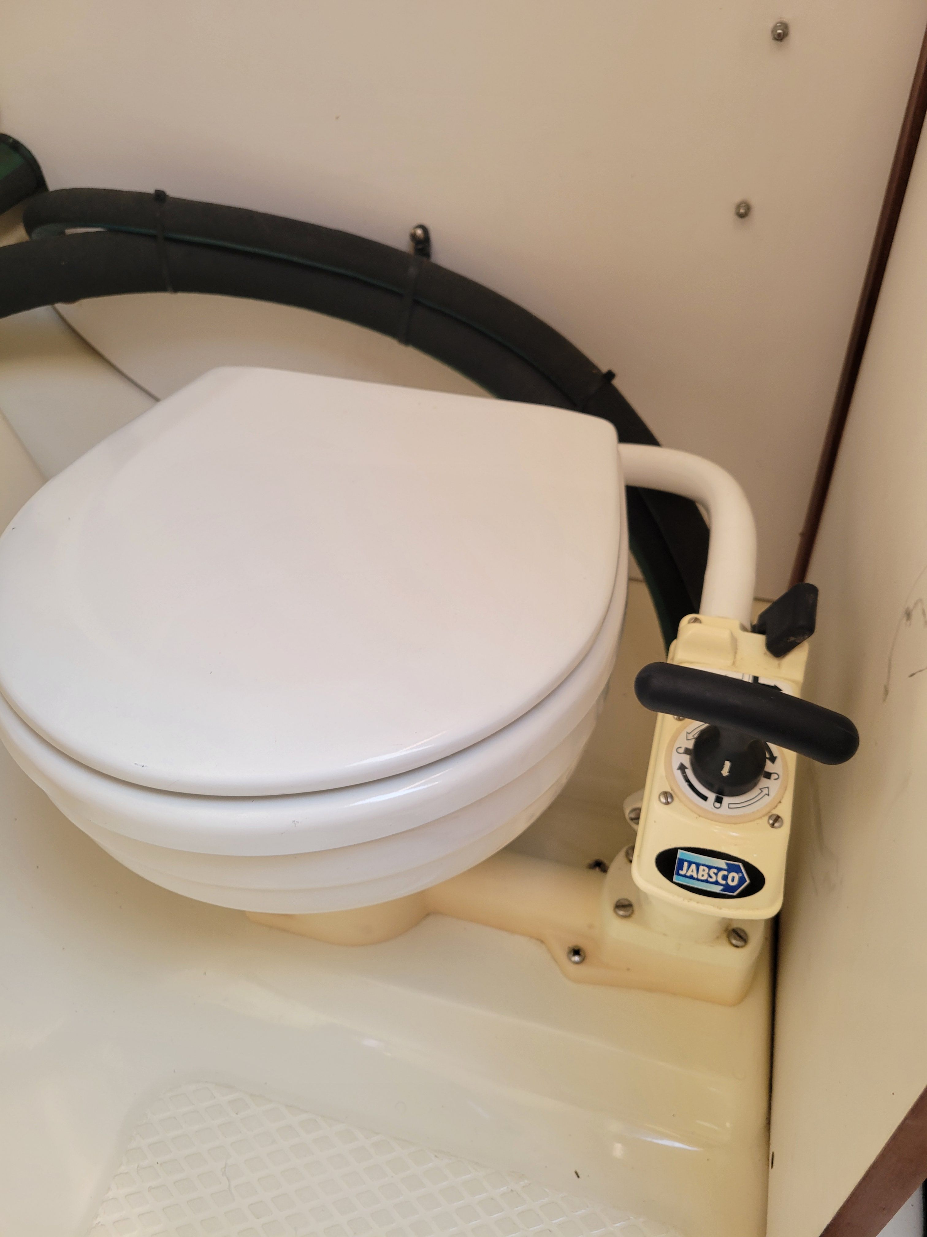 Jabsco toilet in a 2018 Hake Seaward 26 RK boat.