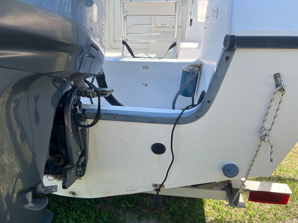1996 Offshore Yachts Cuddy Cabin - 9