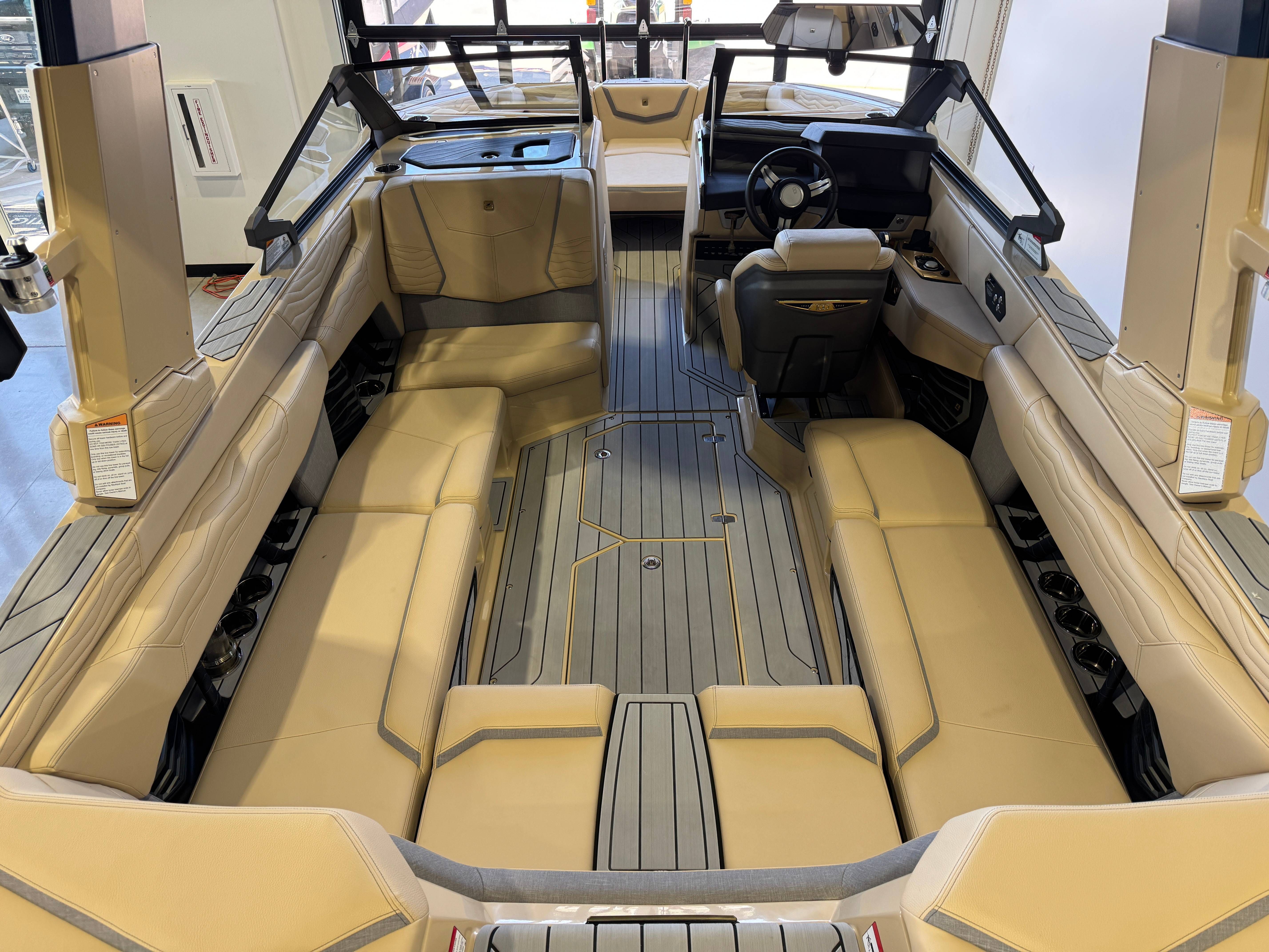 2025 Nautique Super Air Nautique G23 - 12