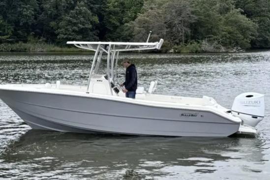 2026 Bulls Bay 230 Center Console