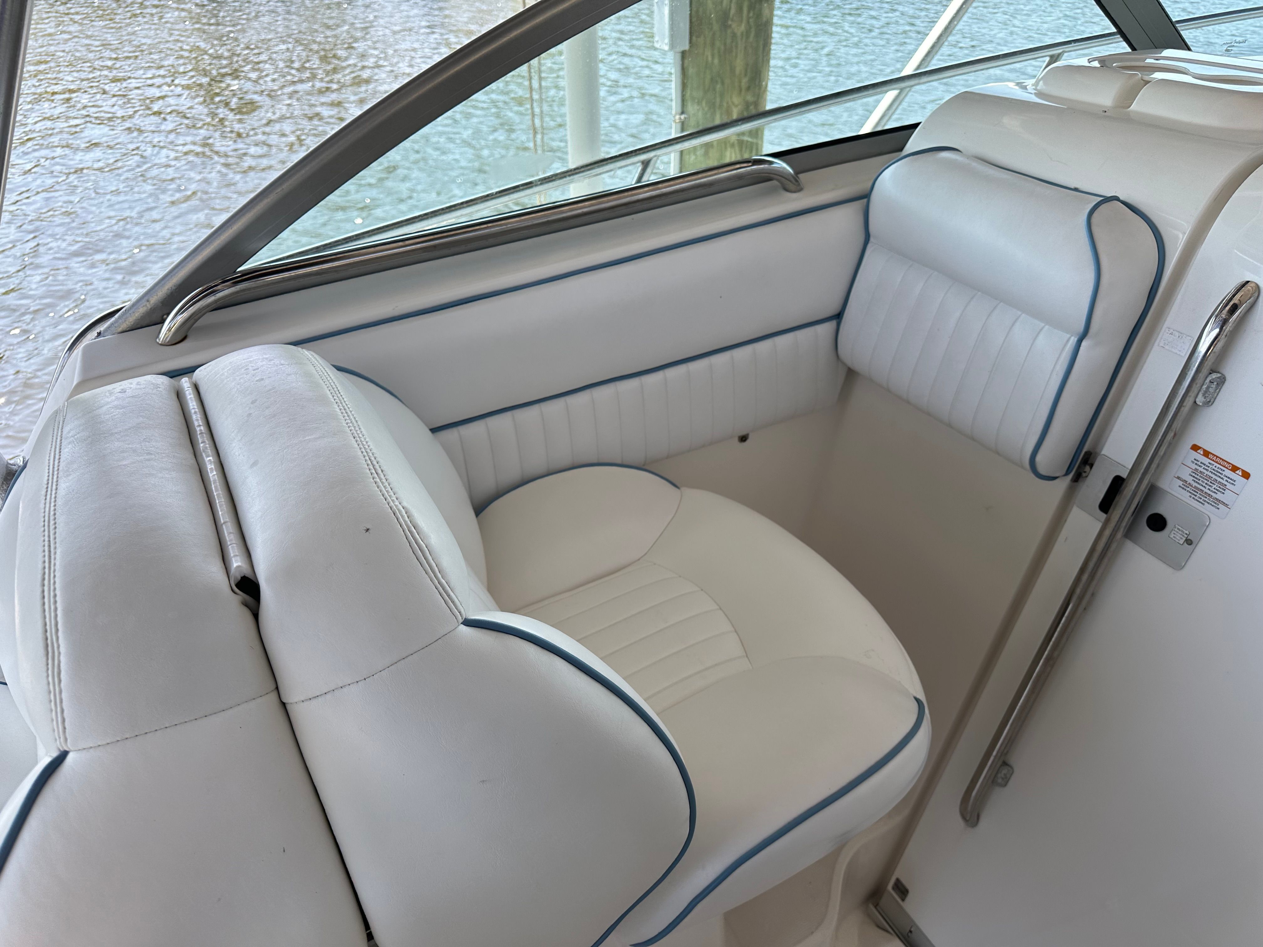 2005 Robalo R265 Walkaround - 11