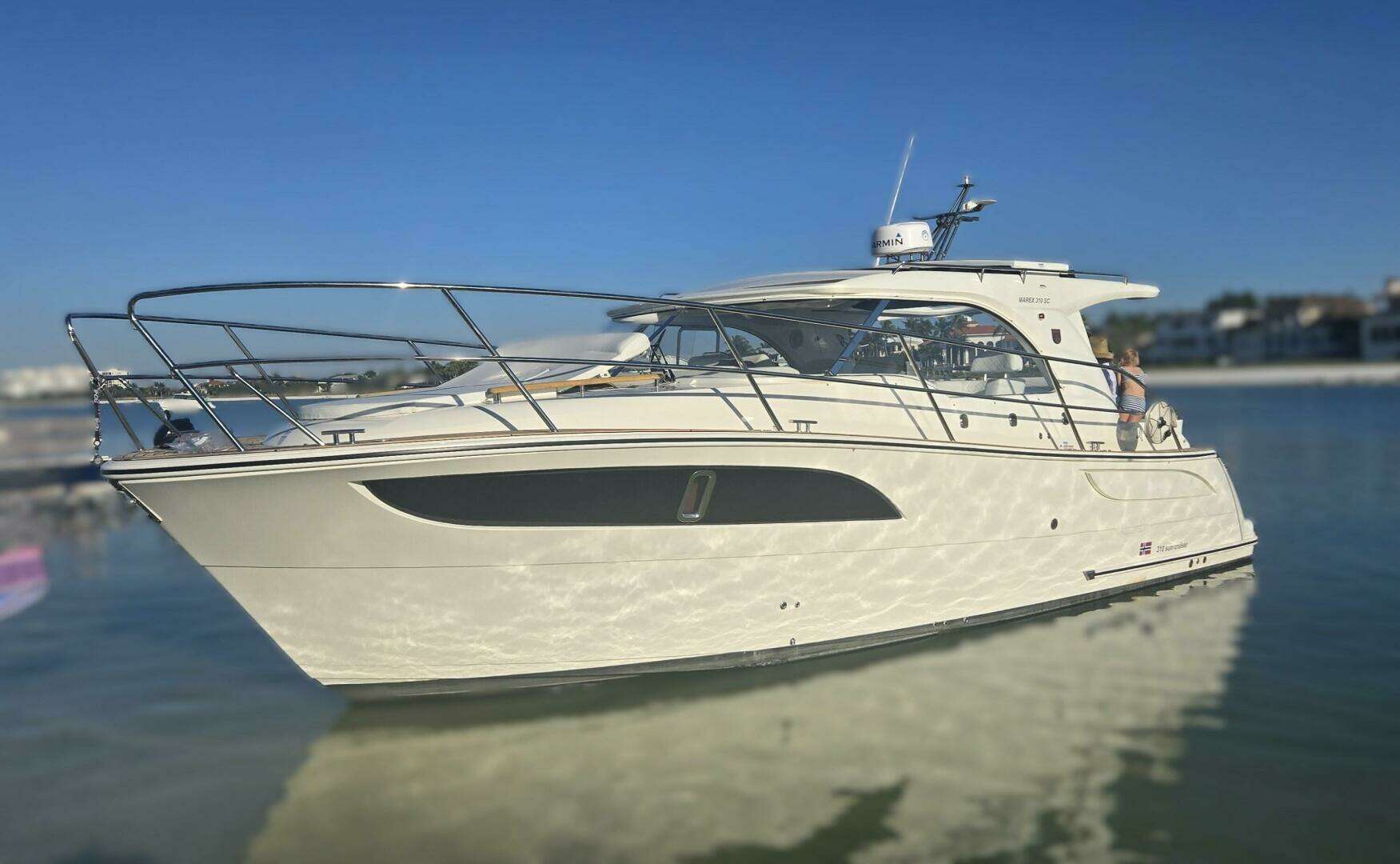2025 Marex 310 Suncruiser - Image 3