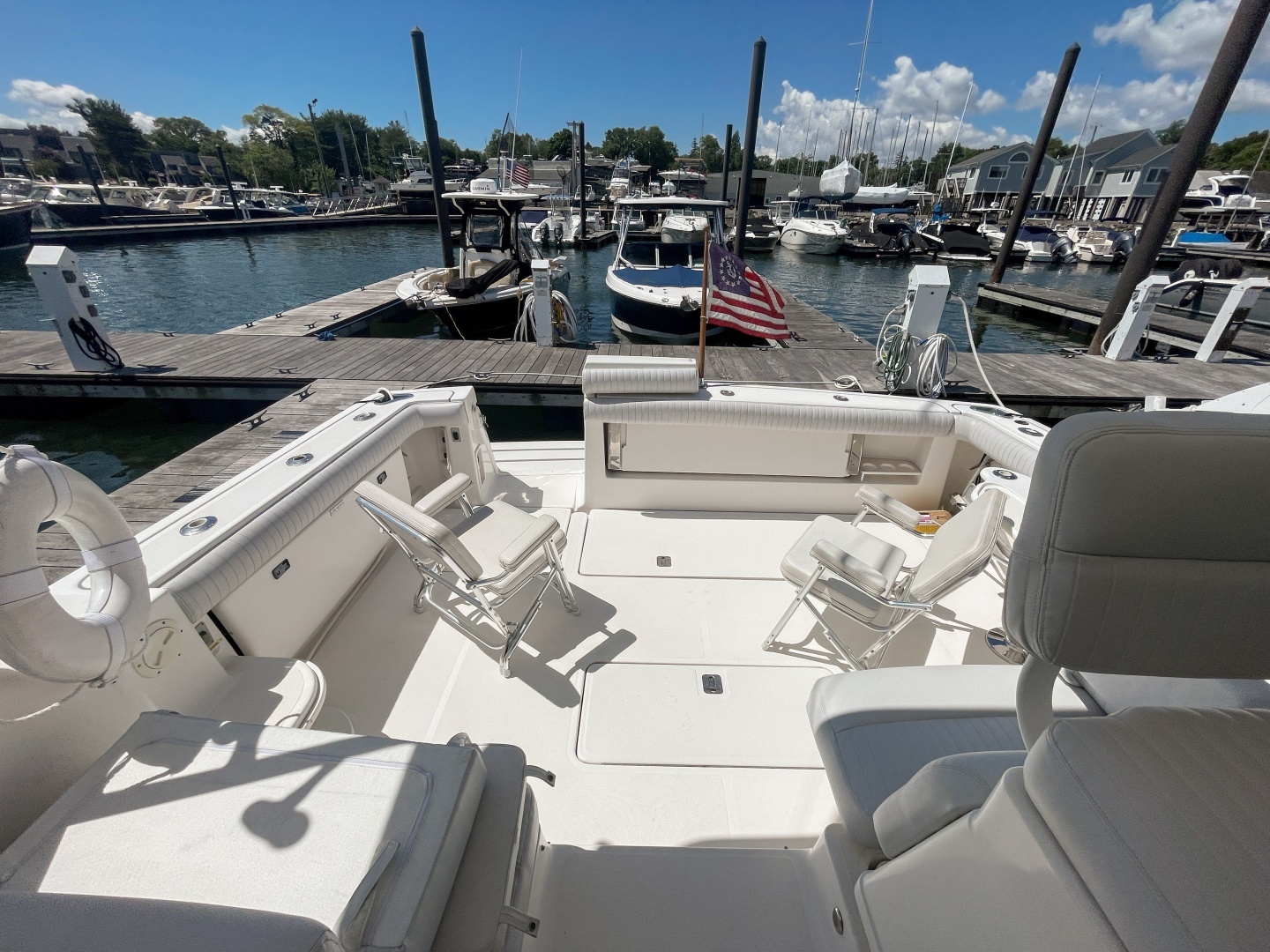 2004 Tiara Yachts 3800 Open - Image 17