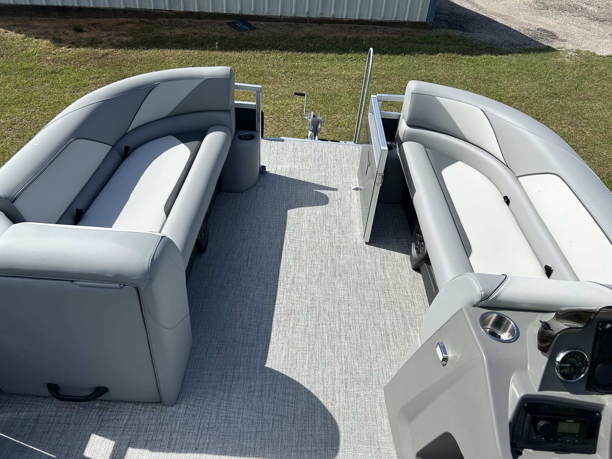 2026 Tahoe Pontoon Boats Sport 85 23 VERASTILE REAR BENCH-140HP - 10