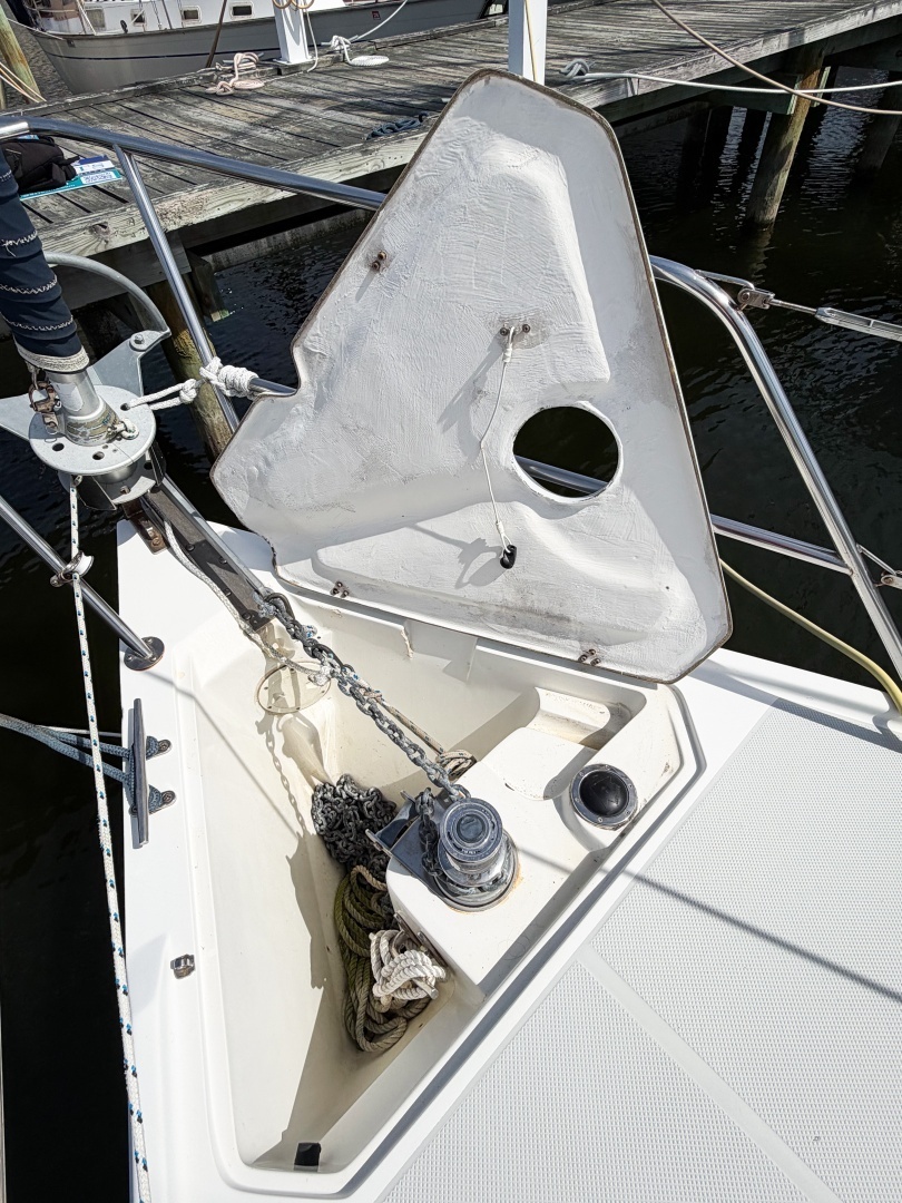 2001 Caliber 40 LRC - Image 6